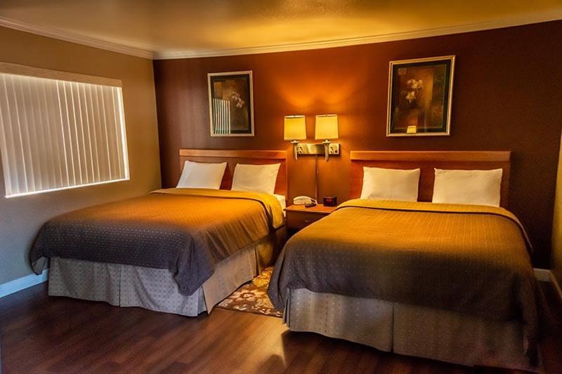 Maple Leaf Motel Шейді-Коув Екстер'єр фото