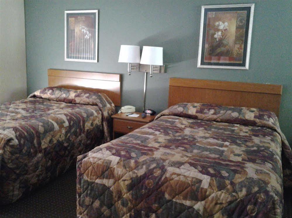 Maple Leaf Motel Шейді-Коув Екстер'єр фото